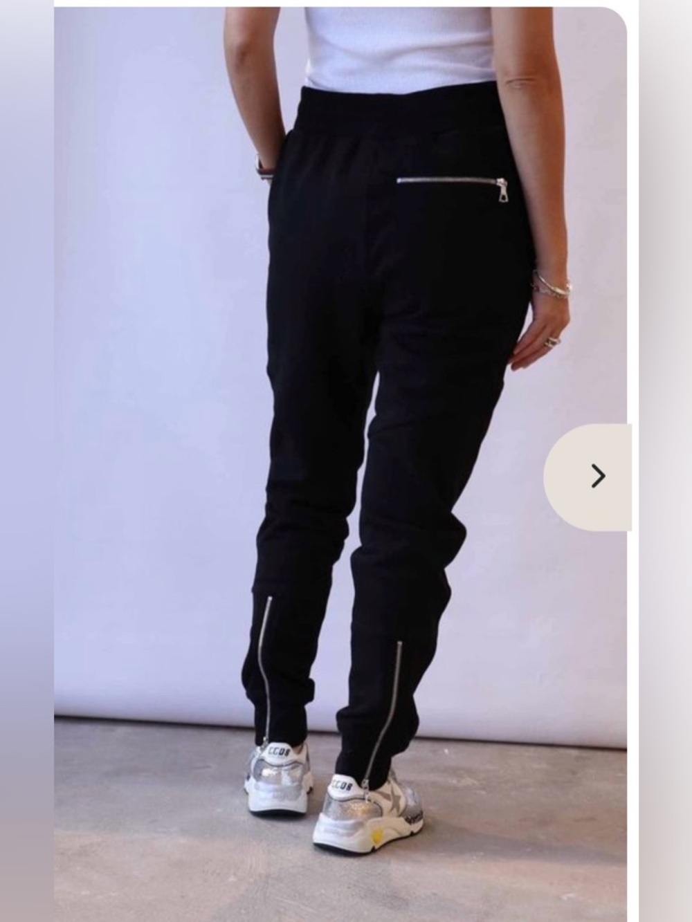 John Elliott Women’s Pants Escobar Ankle Zip
Jogger Sweatpants Black Size Small